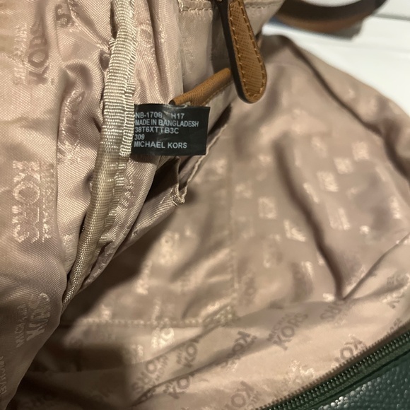 Michael kors backpack and wallet - Picture 6 of 6